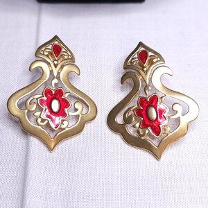 Vintage Avon Satin Gold Tone Red Enameled Flower Post Earrings